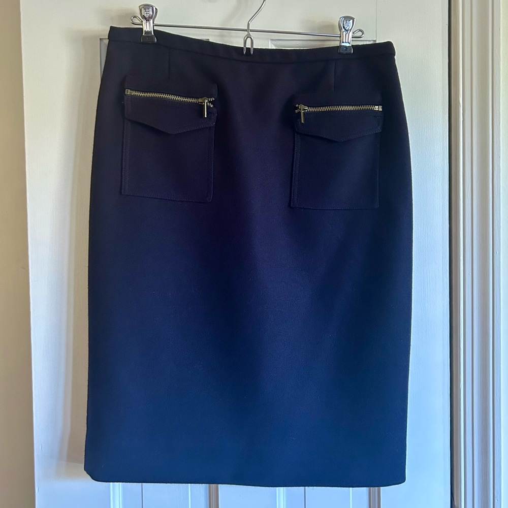 J.Crew Wool Skirt Front Zipper Pockets Size Eight Navy Blue Knee Length